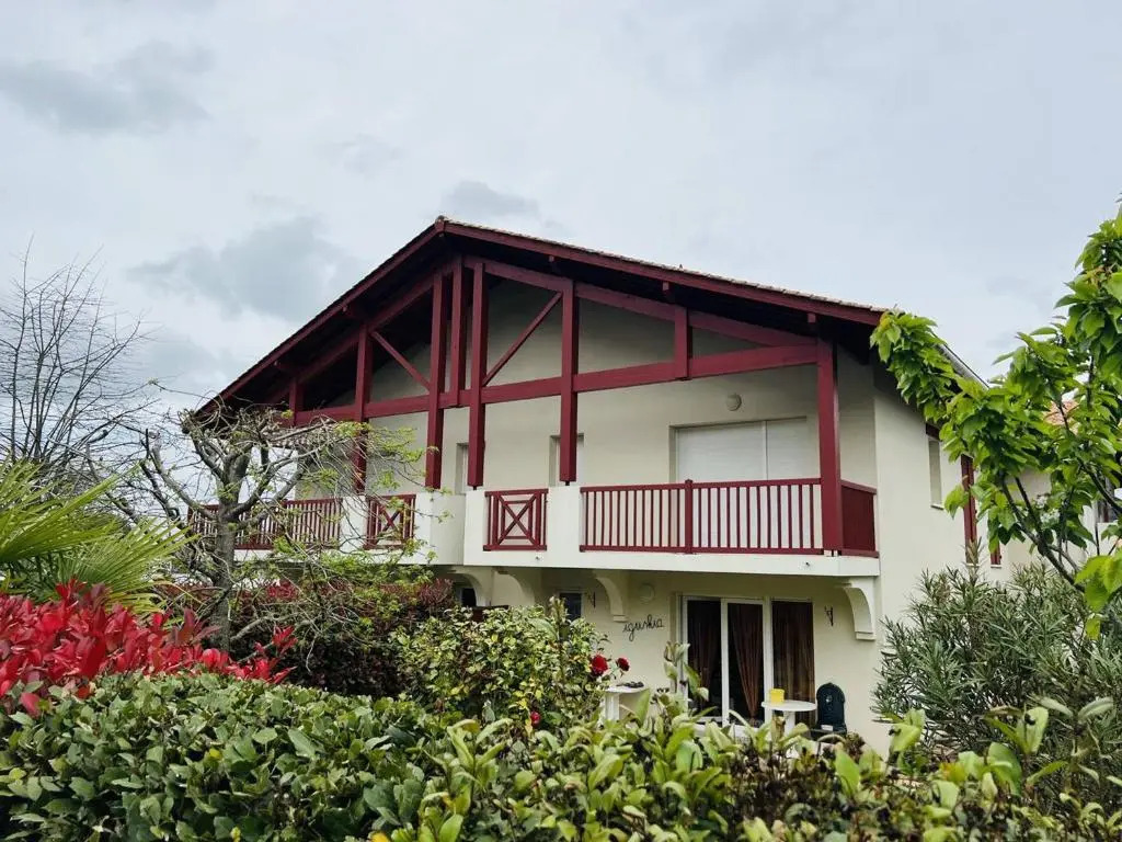 Appartement Cambo-les-Bains, 2 pièces, 2 personnes - FR-1-495-8