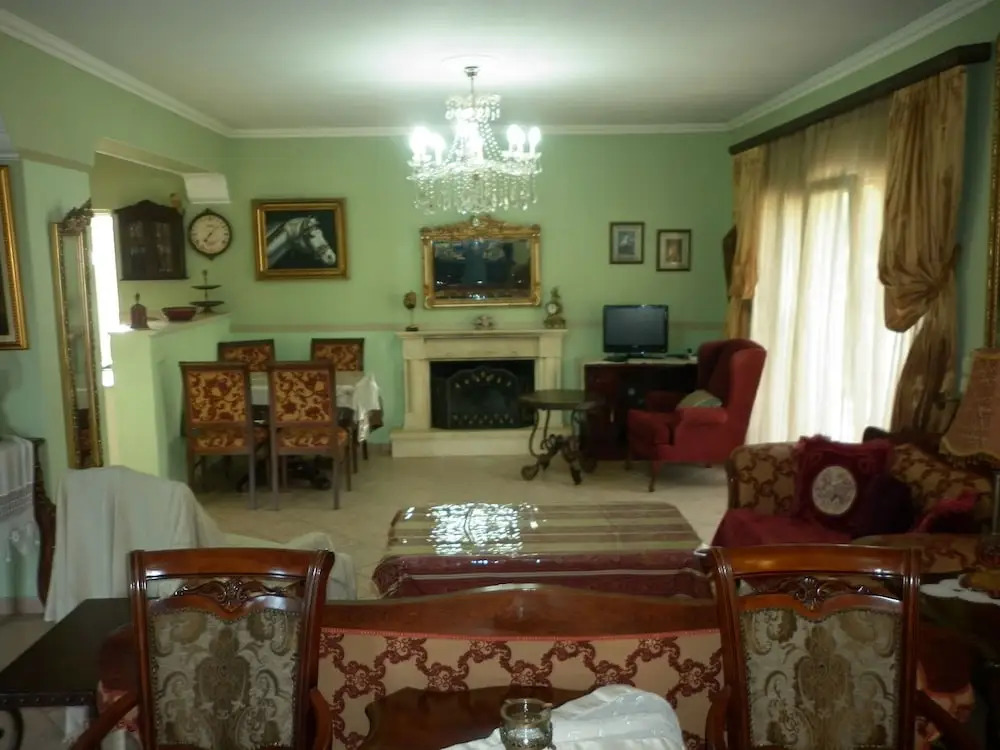 Helen's family home