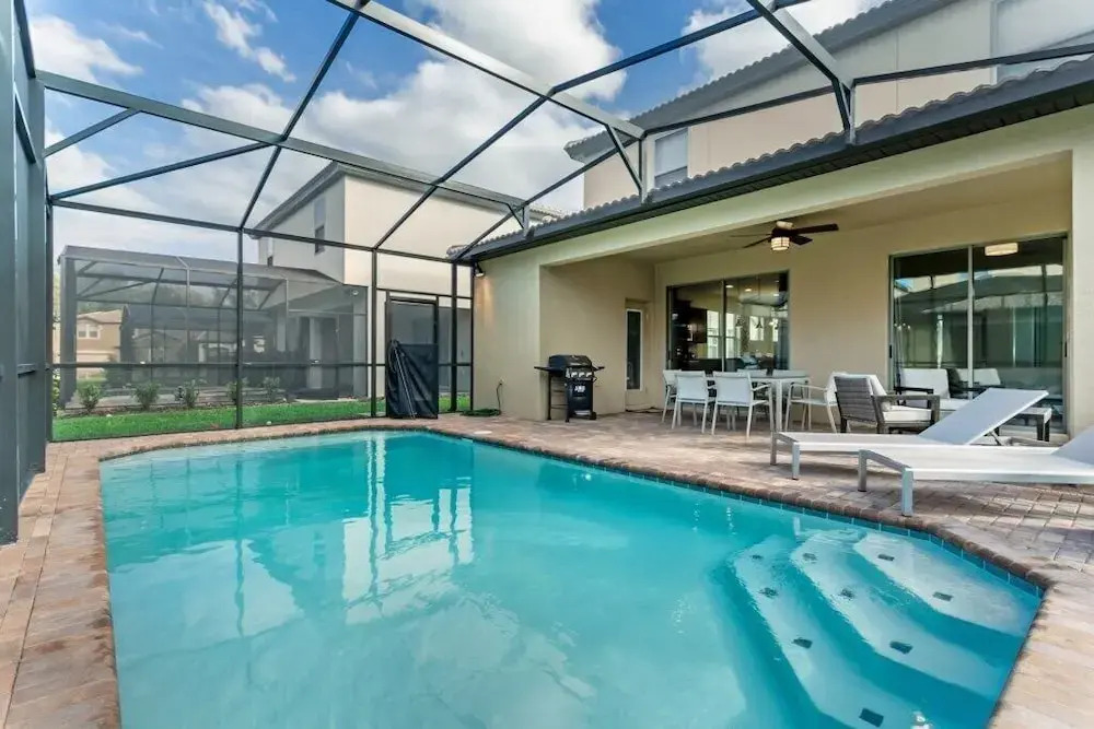 5 BED 5 Bath Resort Villa