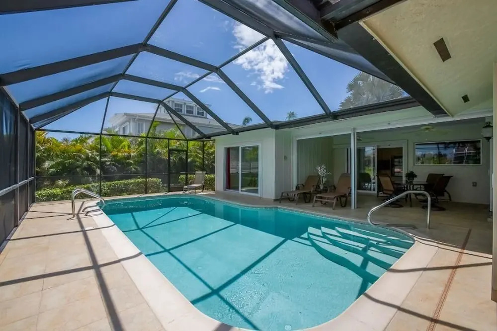 Spinnaker Dr Home