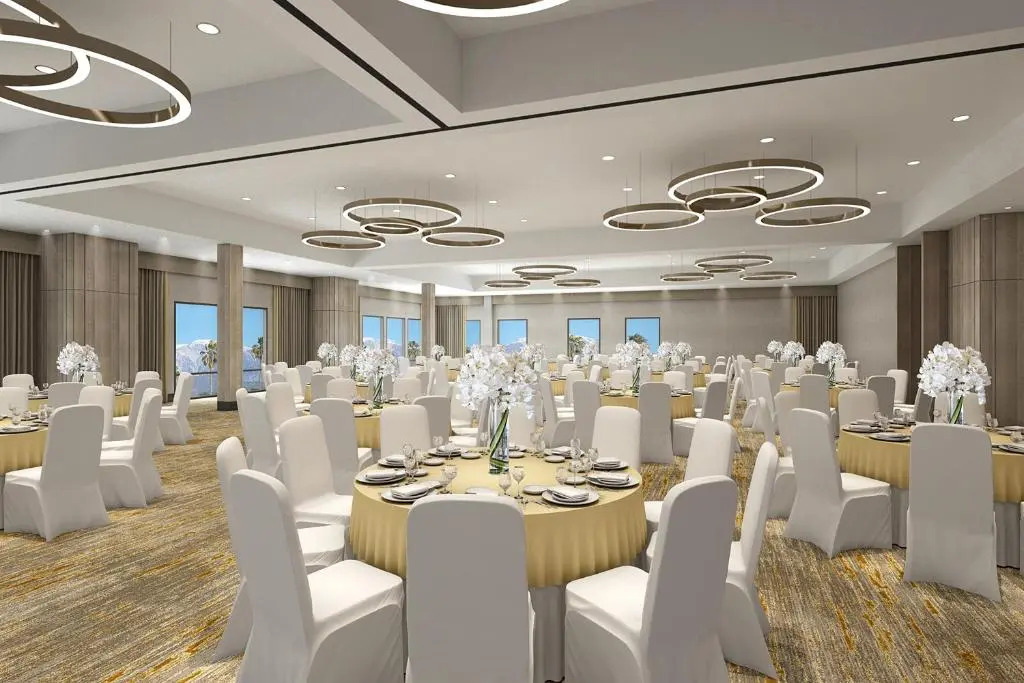 Doubletree By Hilton Pomona