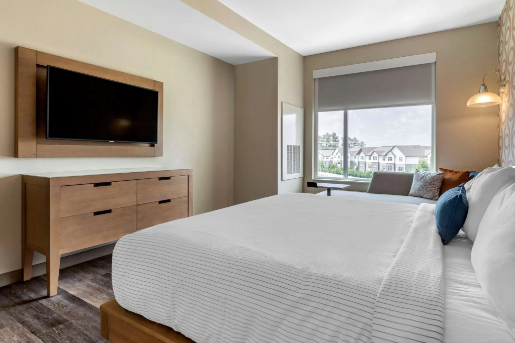 DoubleTree by Hilton Greenville Woodruff Road