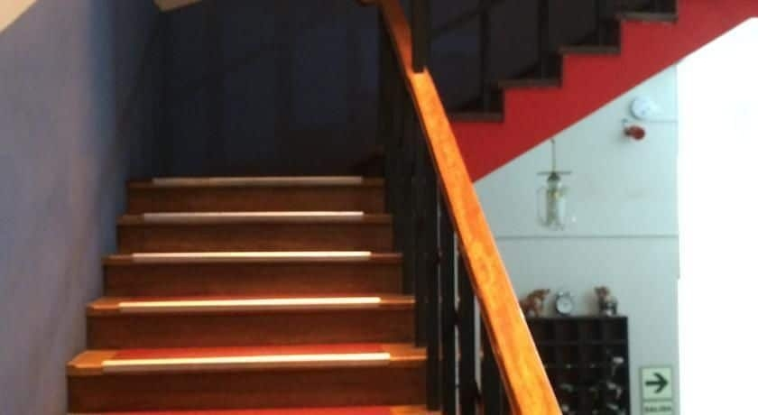 Hostal Business Inn & Mystic Suite