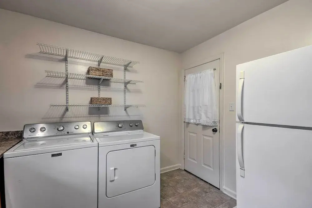 Cheery House, 0.3 Mi to Augusta National Golf