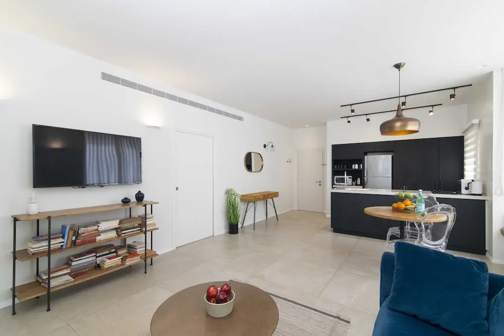 TLV Center by TLV2RENT