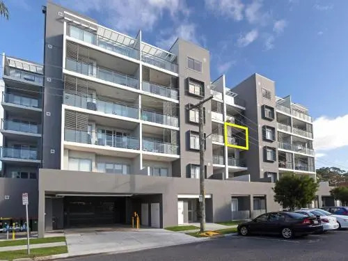 Unit 301 'The Shoal' 6-8 Bullecourt Street - Air Con, Walking To Local Shops And Beach