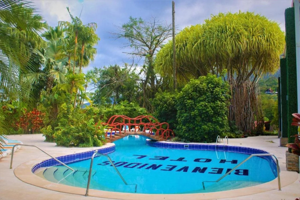 Arenal Paraiso Resort Spa & Thermo Mineral Hot Springs