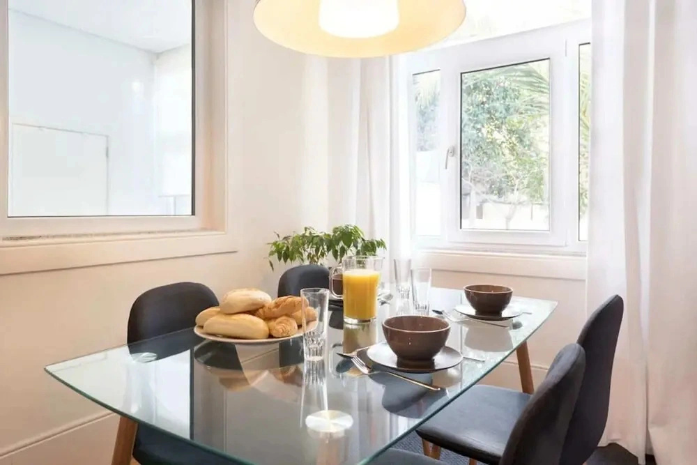 3br D.Luis Bridge House & Terrace by Guestready