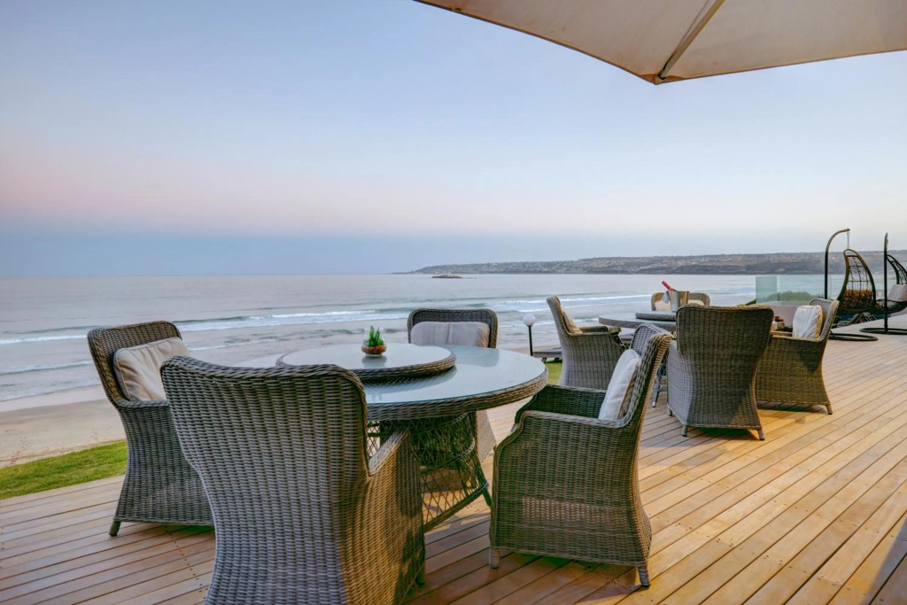 Bay Lodge on the Beach