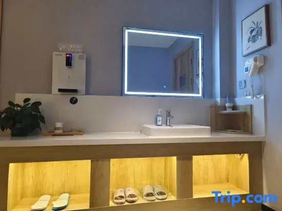 Yijia 365 Chain Hotel (Jingxin Street Store, Jingxian County)