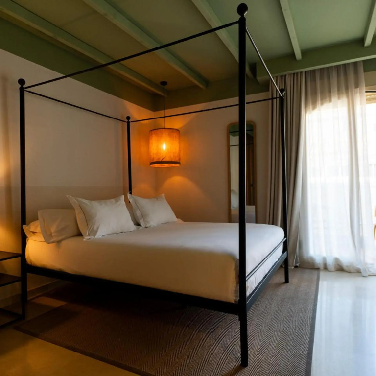 Rooms by JovA