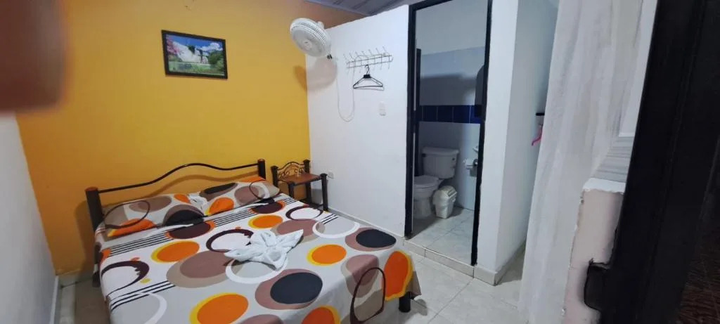 Hotel Plaza Confort Inn