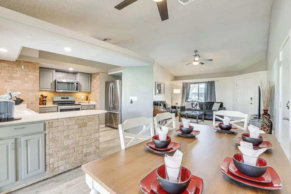 Peoria Home w/ Private Pool, Hot Tub, & Gas Grill!