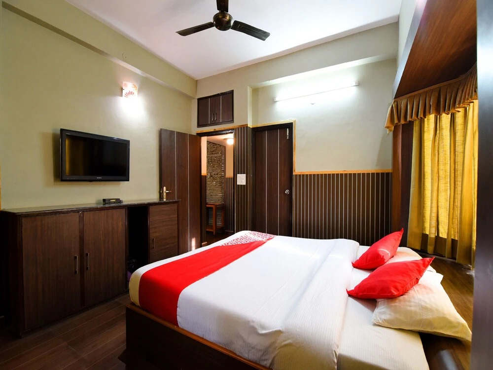 OYO 14627 Kasauli Residency