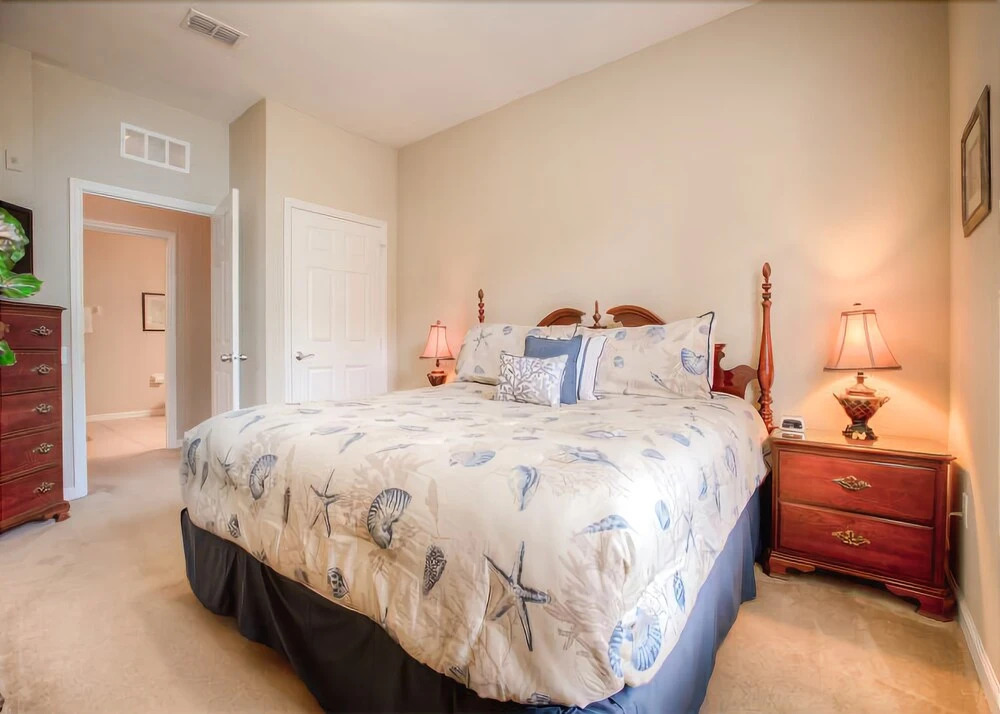 Lovely Vista Cay Resort Condo, Near ClubhousePool
