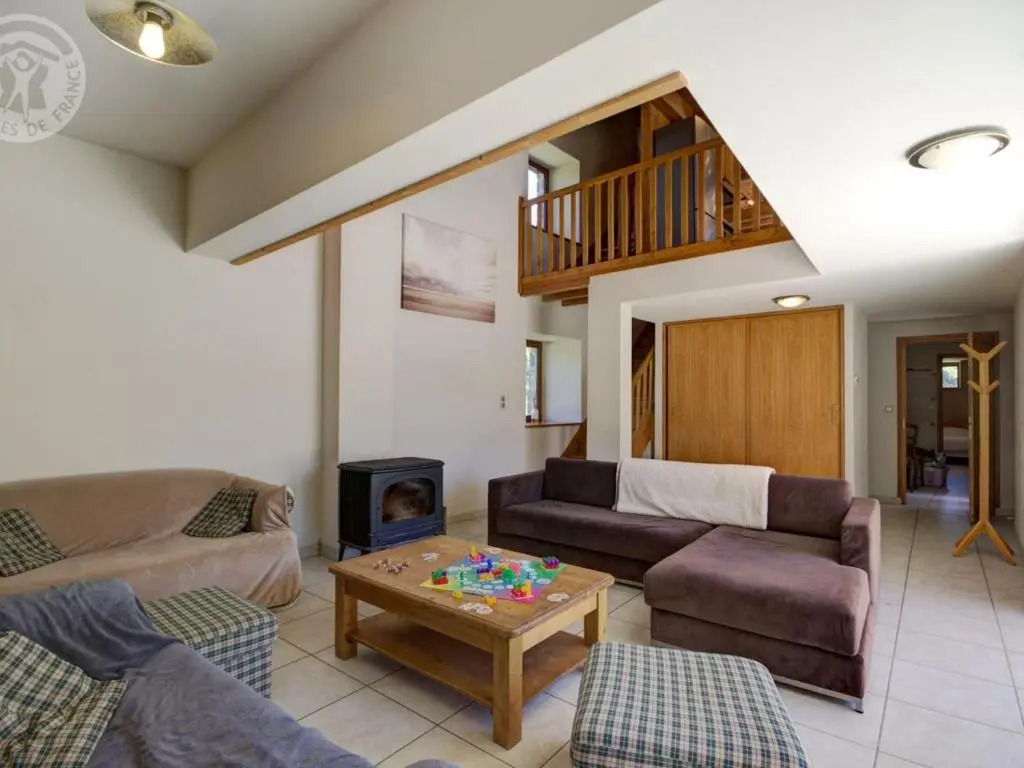 Gîte spacieux avec piscine privée, animaux acceptés - FR-1-496-25
