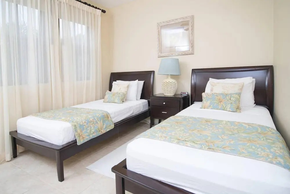 Pacifico L108 - Luxury Private Corner Unit