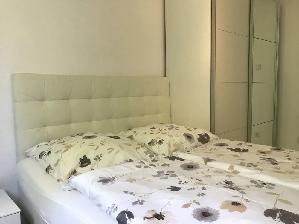 Travel Apartments