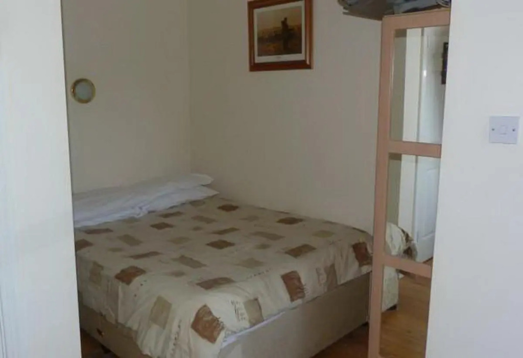 Adelphi Guesthouse