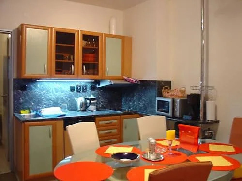 GRAND HARRACHOV PENSION v centru