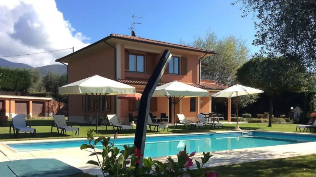 Beautiful Independent Villa With Private Swimming Pool-il Villino