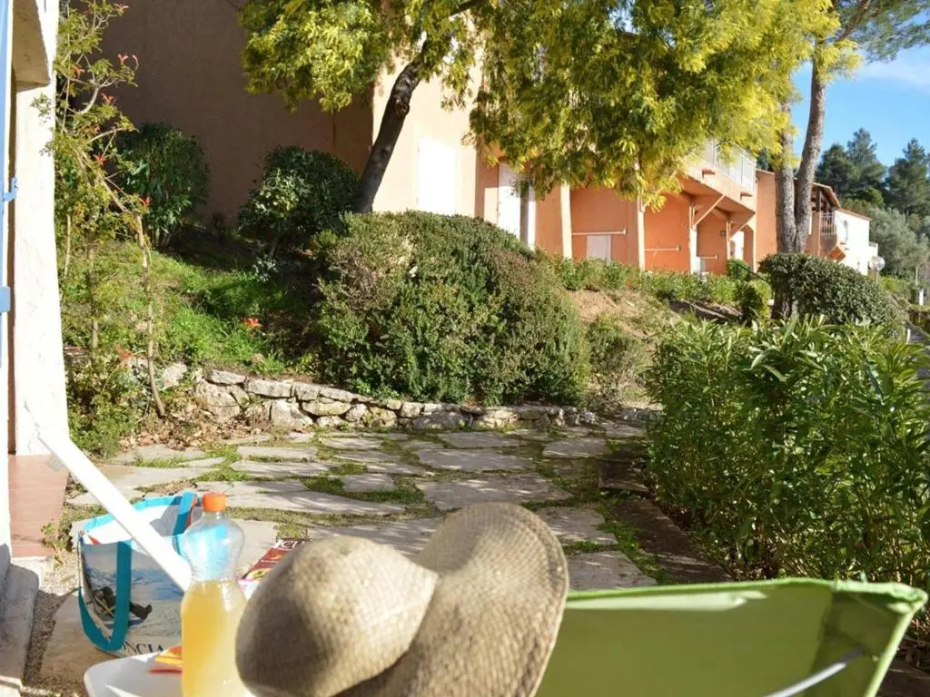 Appartement Les Issambres, 2 pièces, 5 personnes - FR-1-226-380