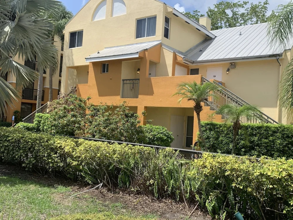 Boynton Townhome