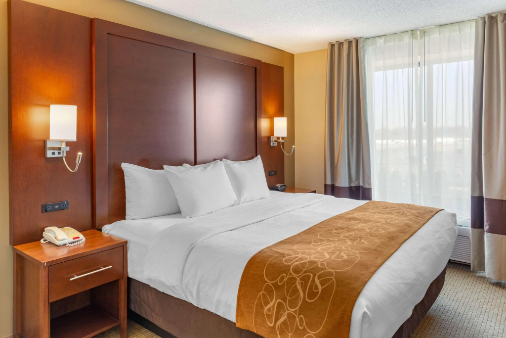 Comfort Suites Lancaster Amish Country