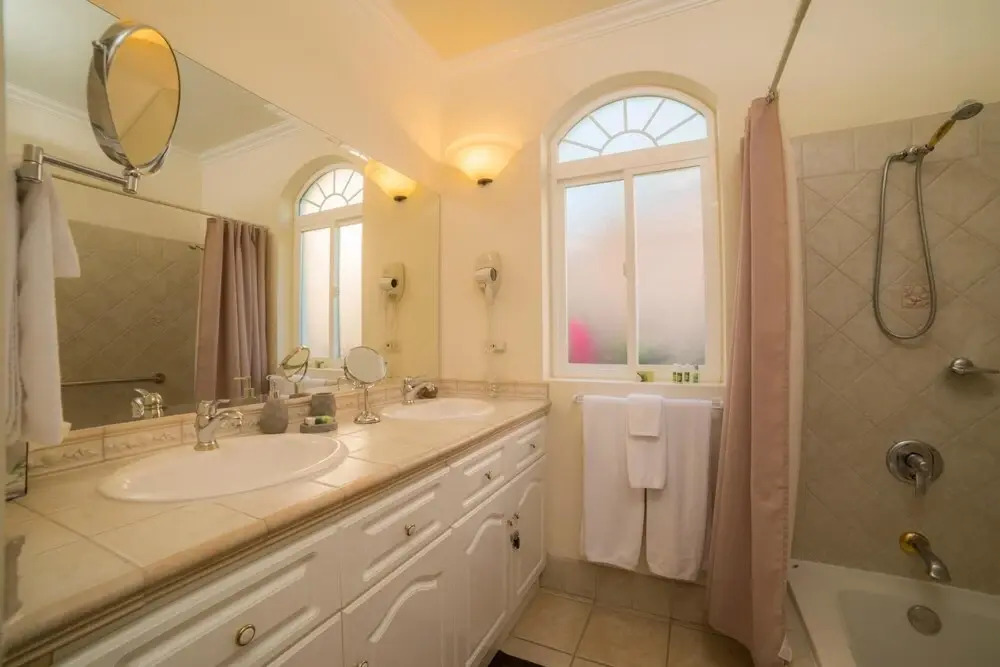 Colina 14E - 2 bdr 2 Bath