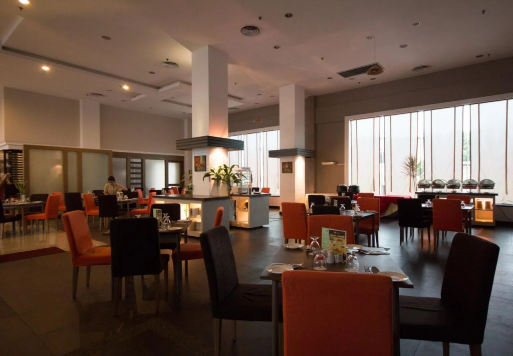 StarCity Hotel