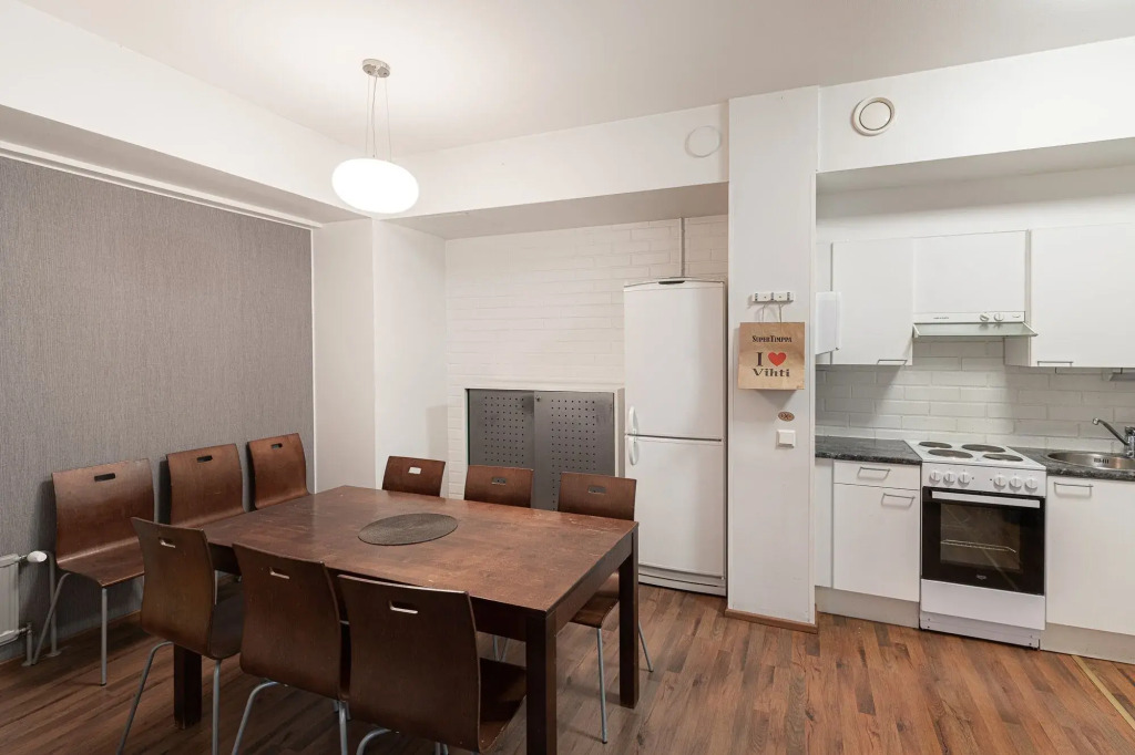 Accommodation Selli