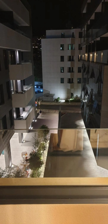 Golden Studio - private parking