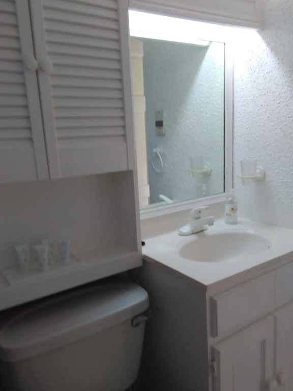213 Golden Grove