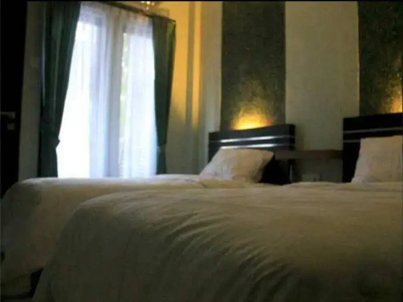 Alengka Hotel