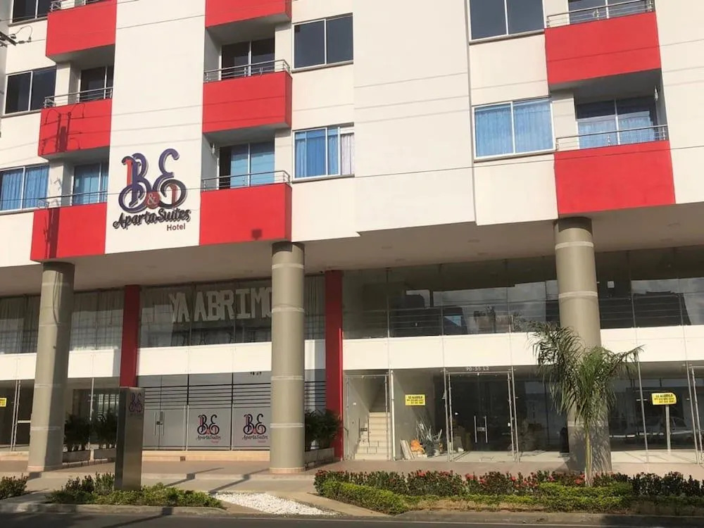 B&E Aparta-Suites Hotel