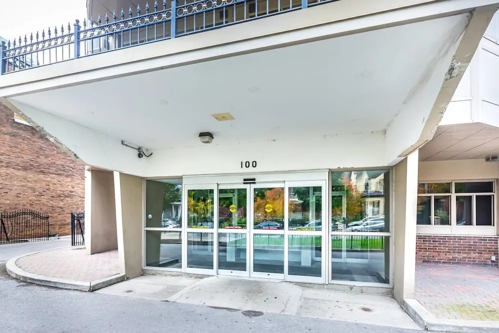 Budget Friendly Suites in Downtown Toronto III