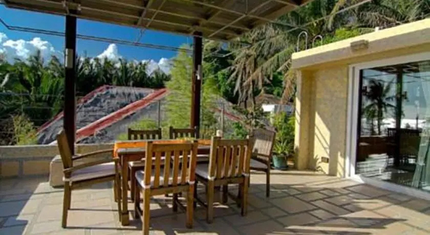 Mayumi Beach House