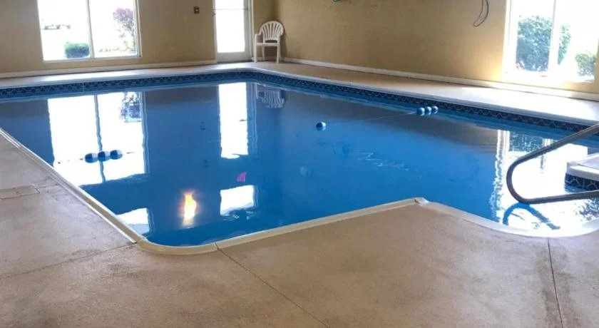 Randolph Inn and Suites