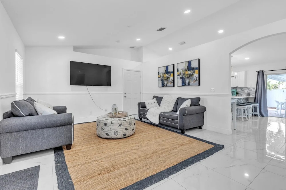 Gorgeous Lake Worth Beach House 4 Bedroom Home by RedAwning
