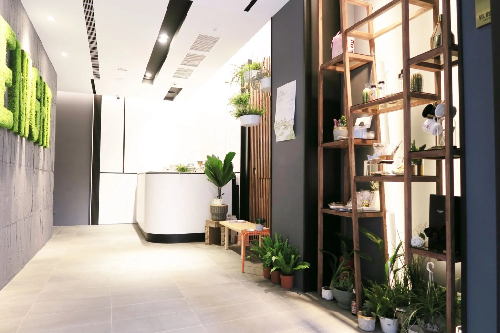 Greenight Hotel