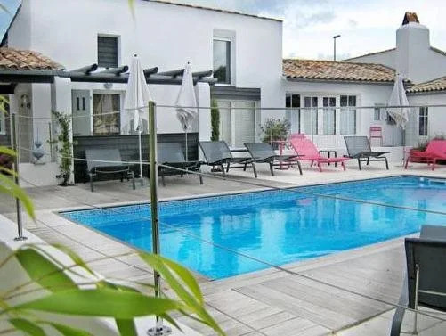 Hotel Les Bois Flottais
