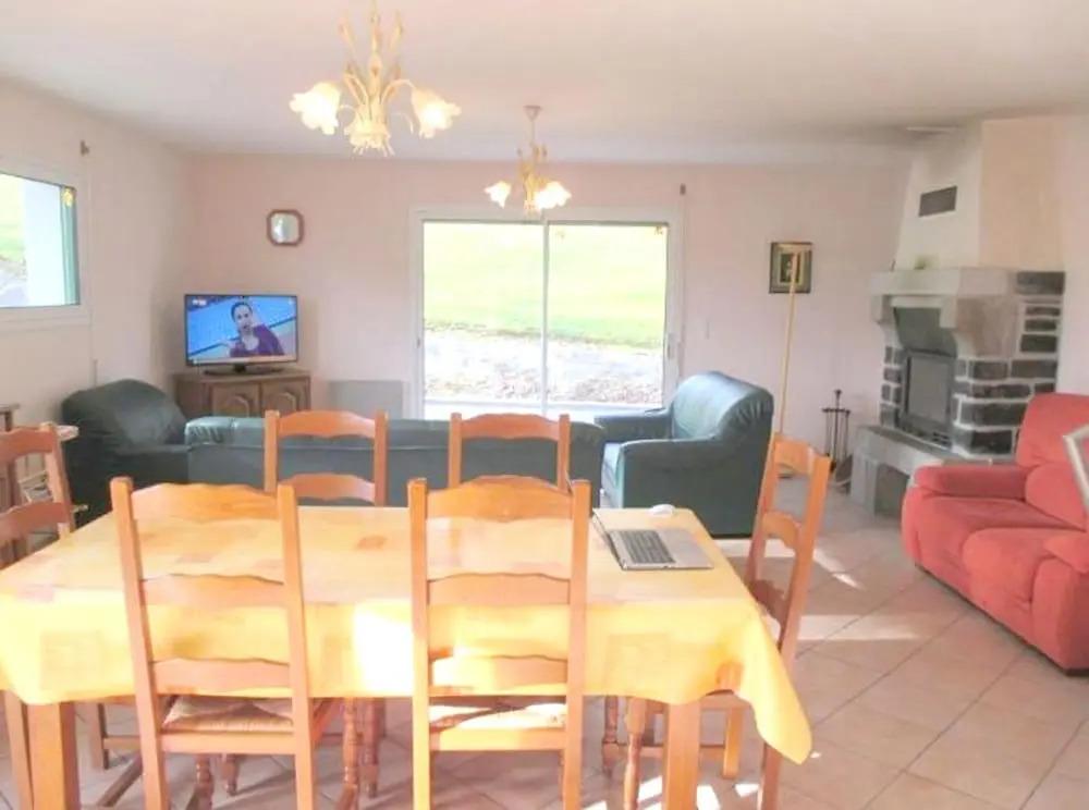 House With 3 Bedrooms in Laniscat, With Furnished Garden and Wifi - 50 km From the Beach