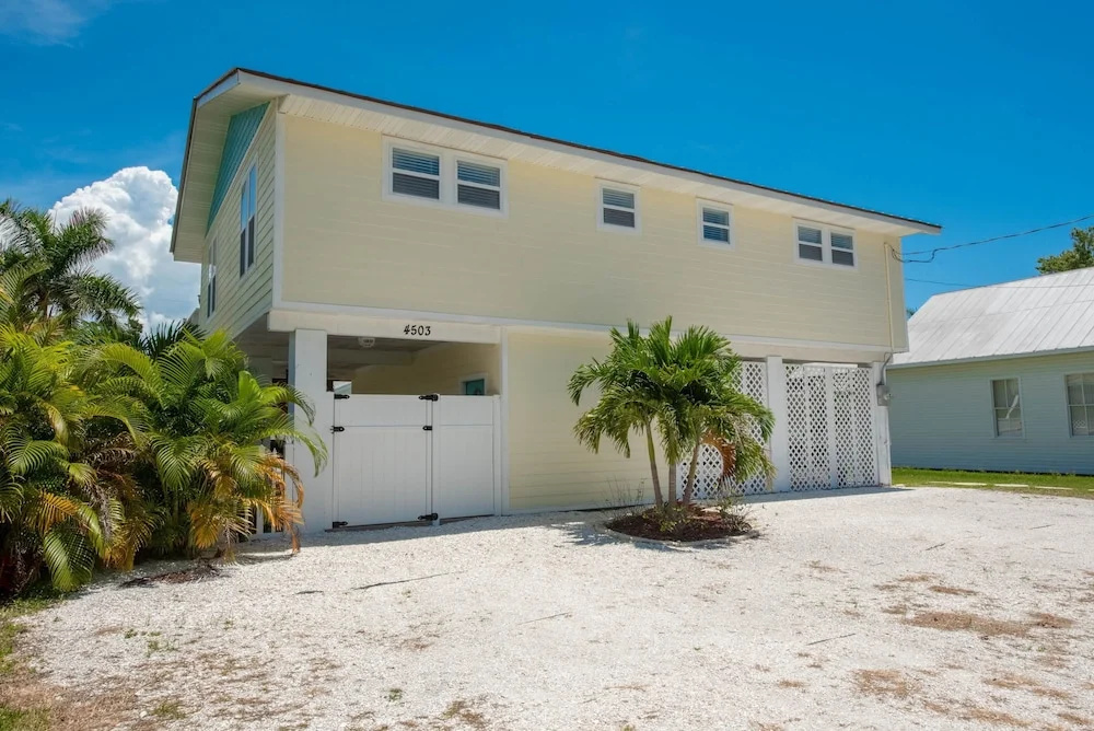 Lobster Key Apartment 3