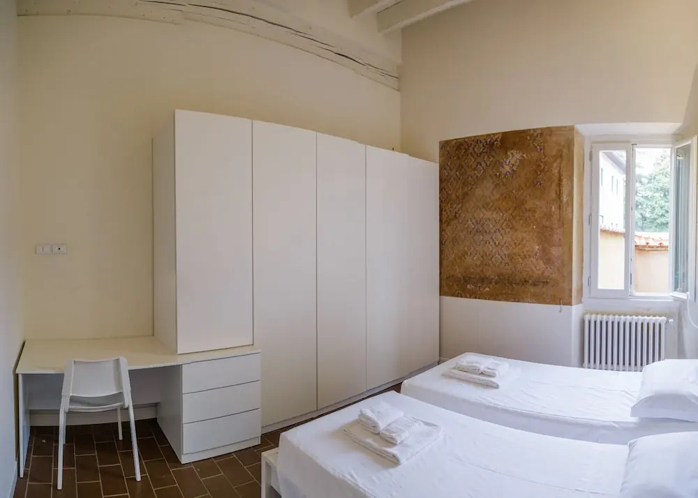 EE Florence Luxury Apartments