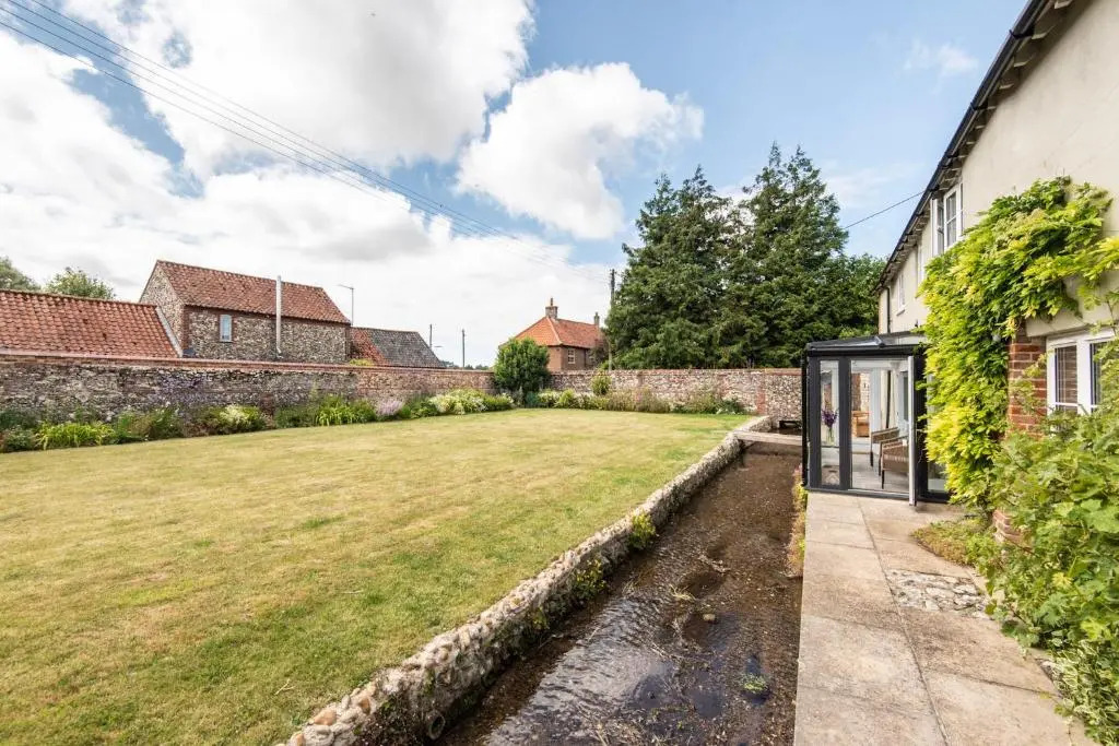 The Old Chequers - Hot tub & Games room