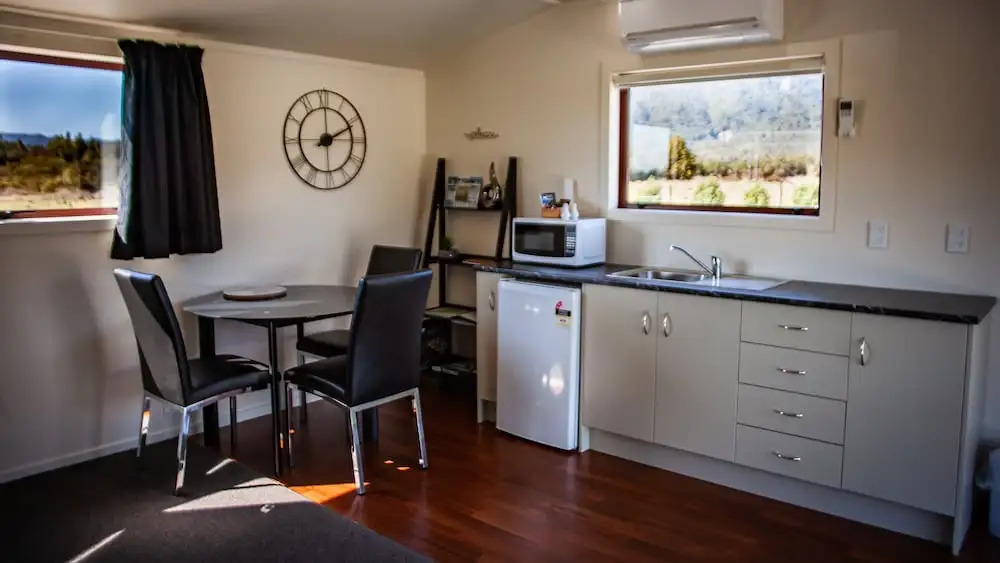 Te Awa Cottages