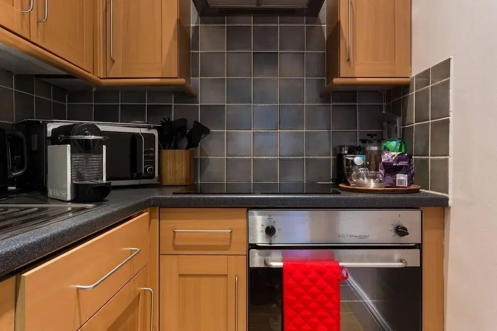 Bright and Beautiful 2 Bed Flat Near Hyde Park