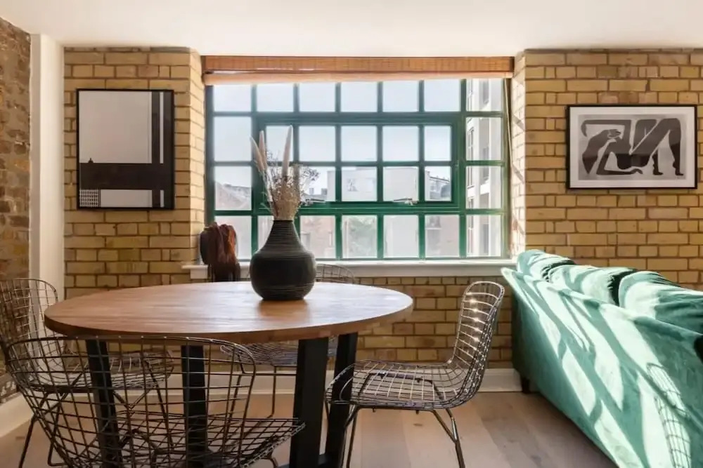 The Wapping Wharf - Modern Bright 2bdr Flat on the Thames With Parking
