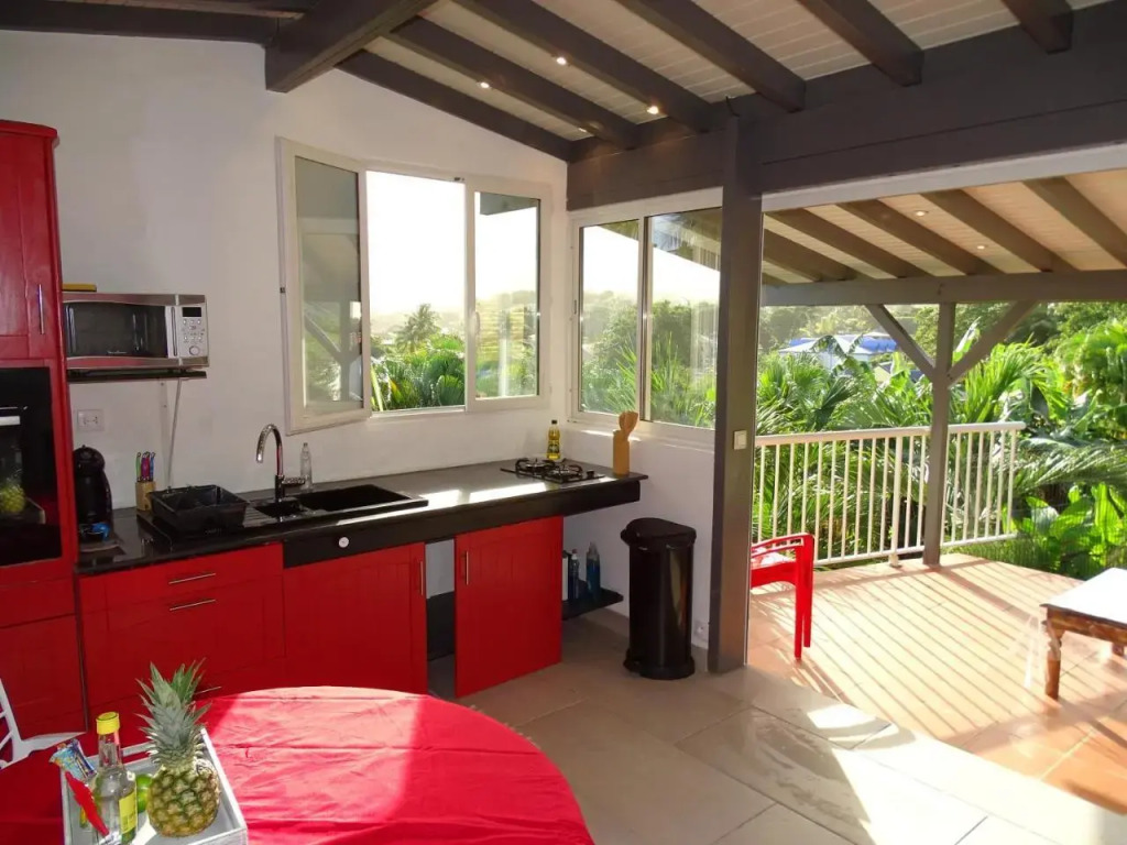 Maison 80 m2 super vue montagne piscine 2 chambres