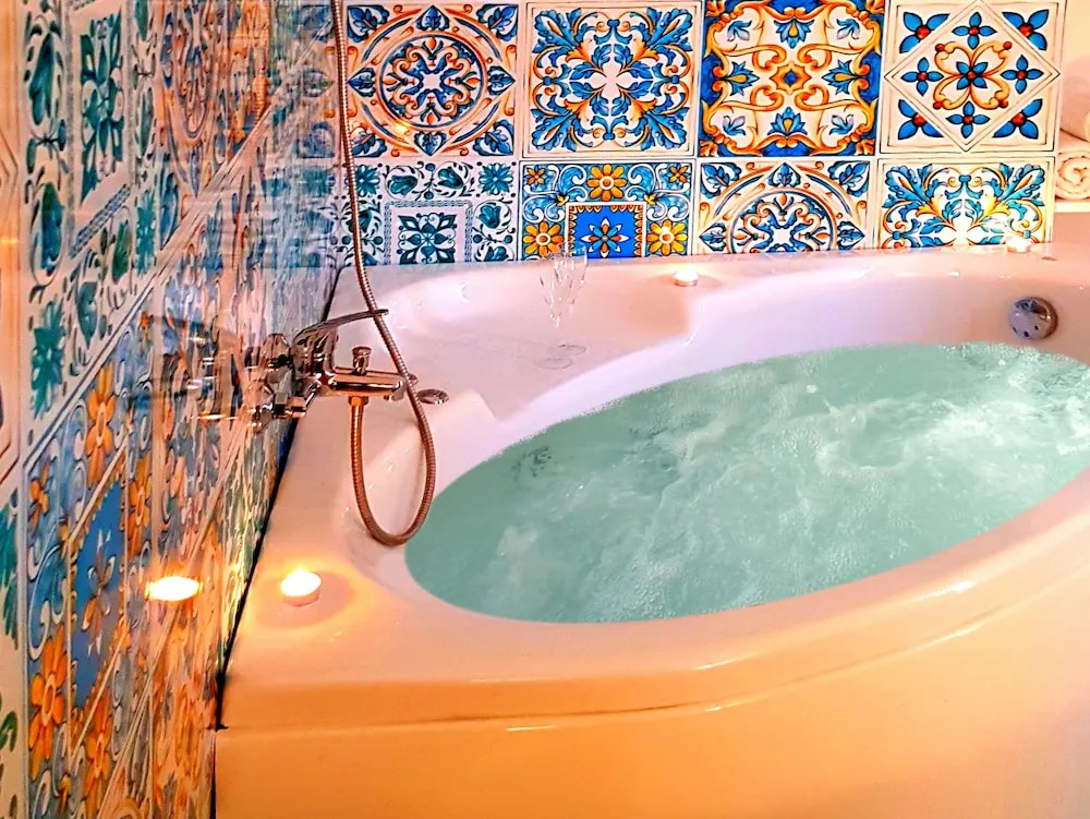 Salento Houses & Idro Suites